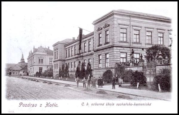 Hořice - škola